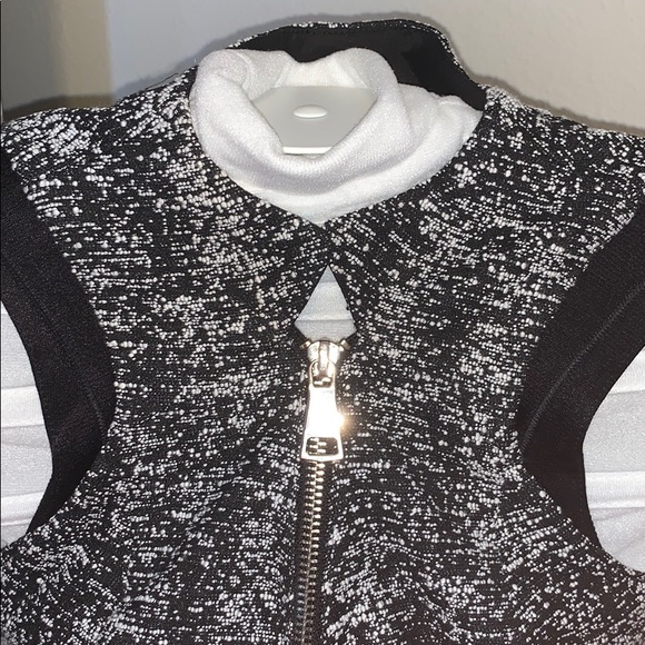 Bebe peplum waisted zippered front dress sz 2 - Picture 3 of 7